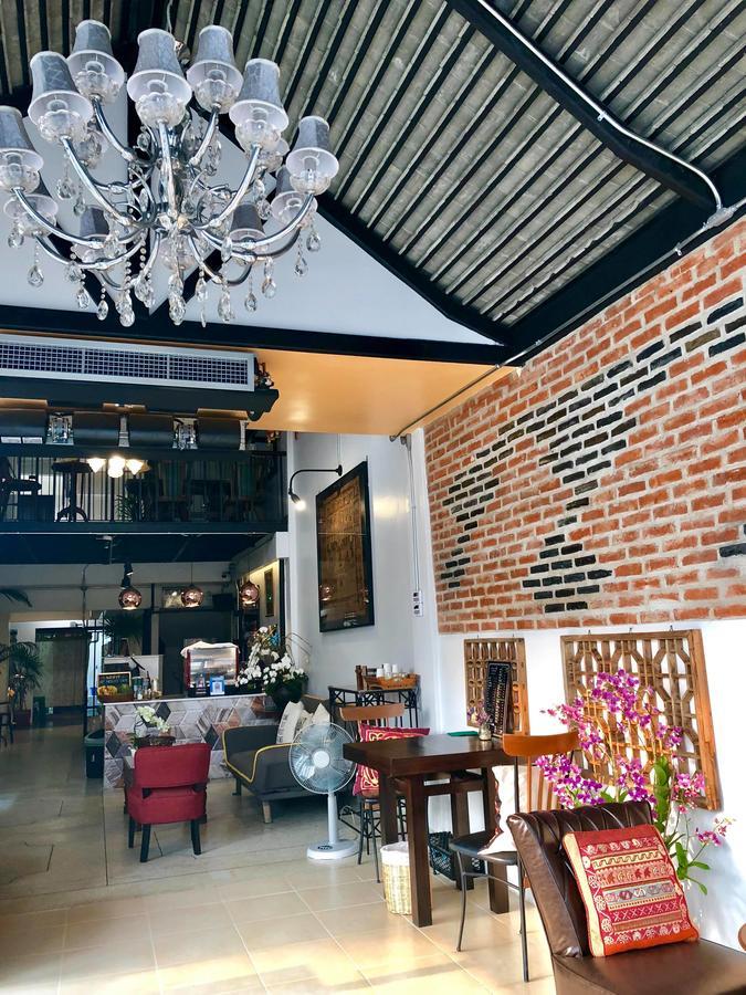 Hotel Hp House Cafe' à Chiang Mai Extérieur photo