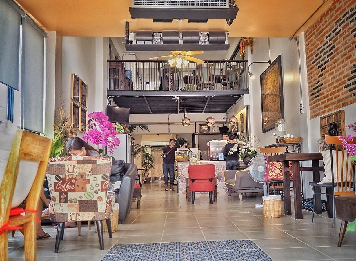 Hotel Hp House Cafe' à Chiang Mai Extérieur photo